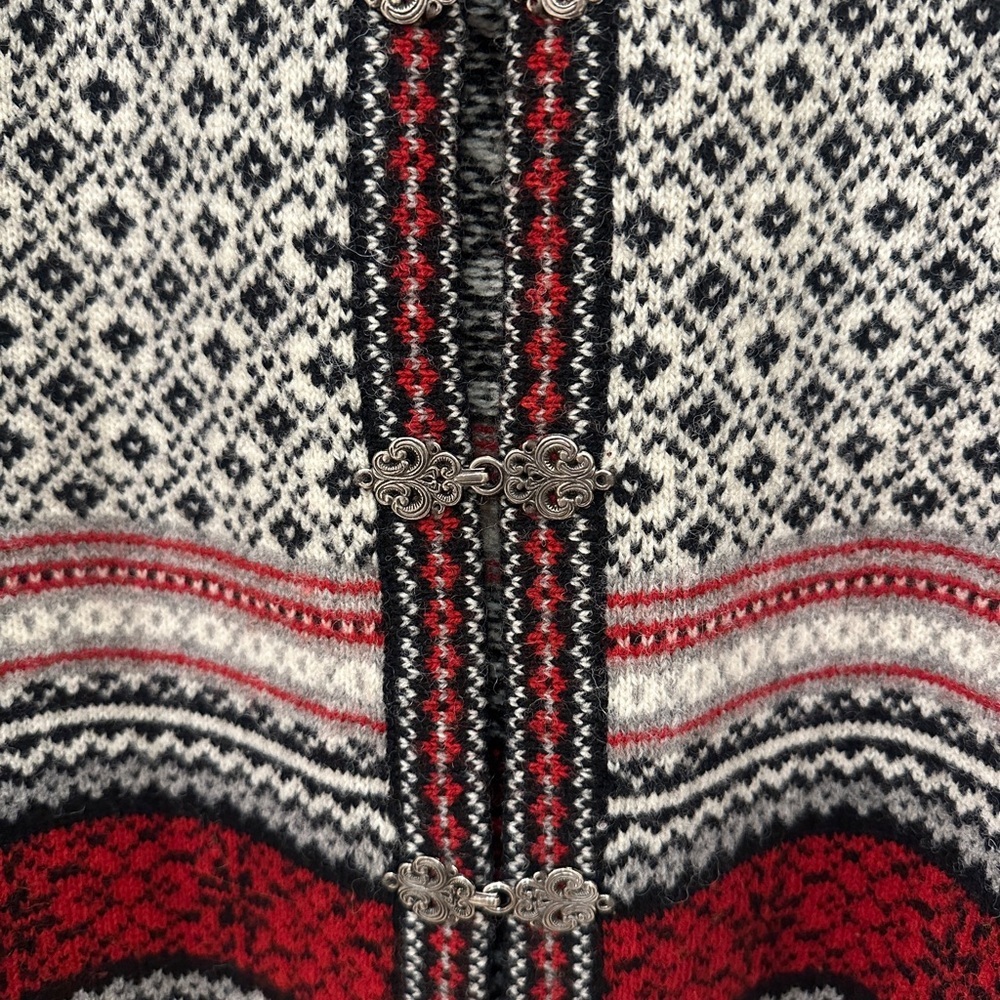 Skyr Nordic Fair Isle Wool Cardigan Metal Clasp Scandinavian Sweater L - Picture 2 of 5